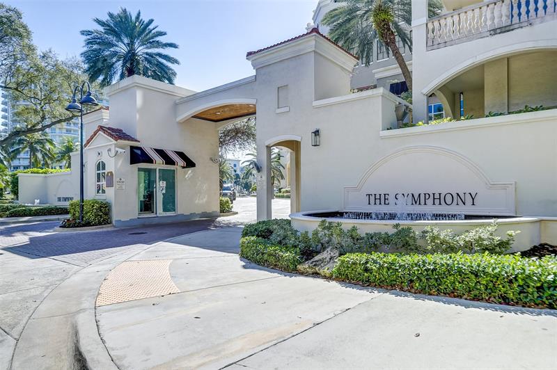 Image 2 of 52 For 600 Las Olas Blvd  1601s
