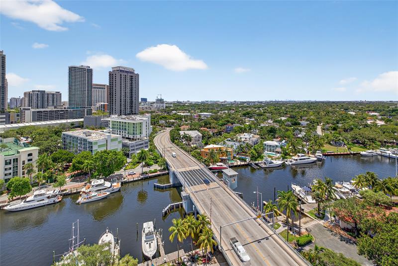 Image 37 of 52 For 600 Las Olas Blvd  1601s