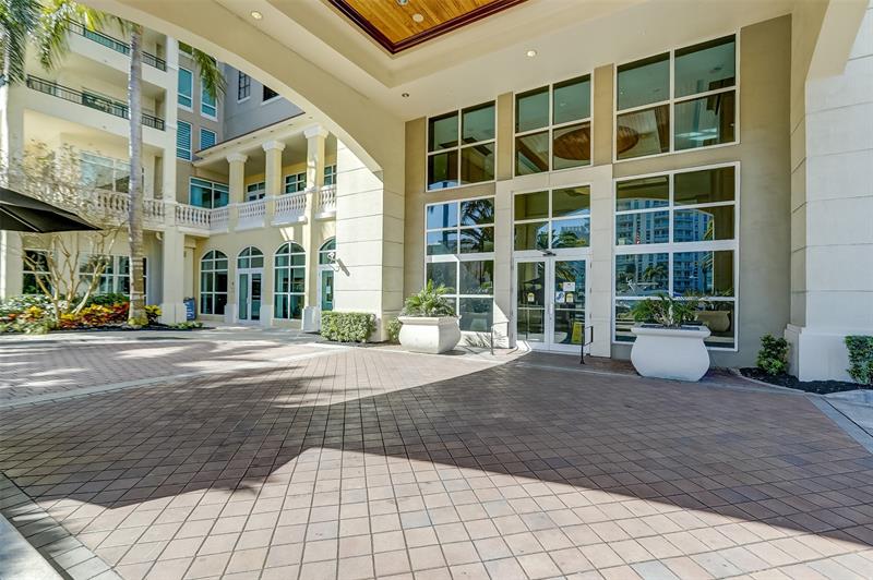 Image 6 of 52 For 600 Las Olas Blvd  1601s