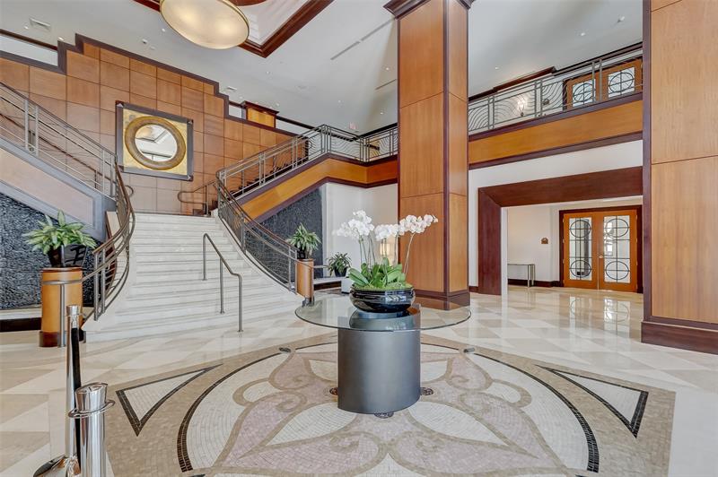 Image 7 of 52 For 600 Las Olas Blvd  1601s