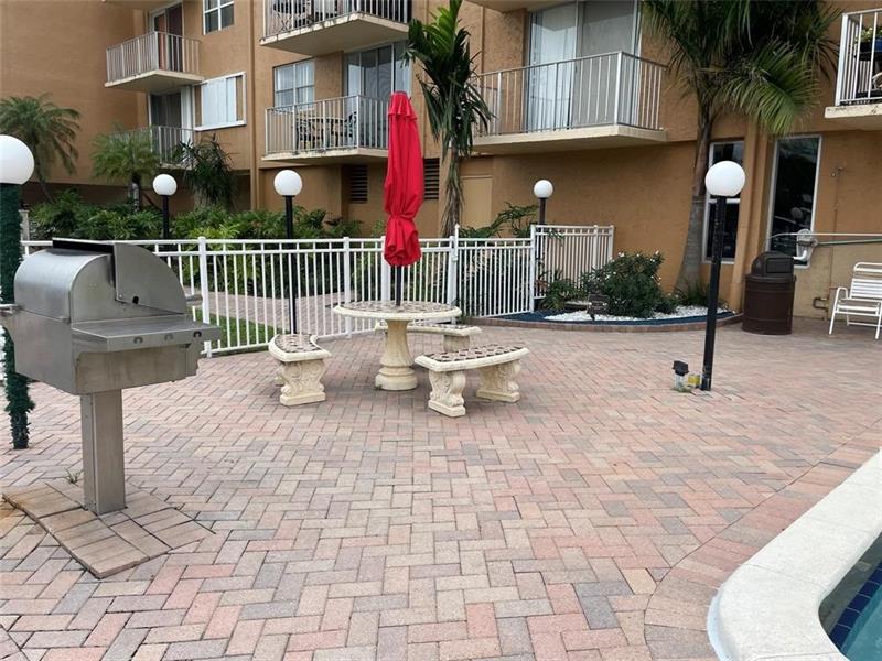 Image 16 of 16 For 1777 15th St  101