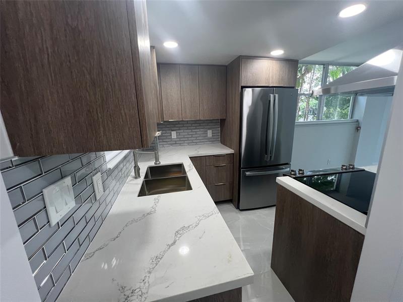 Image 3 of 16 For 1777 15th St  101