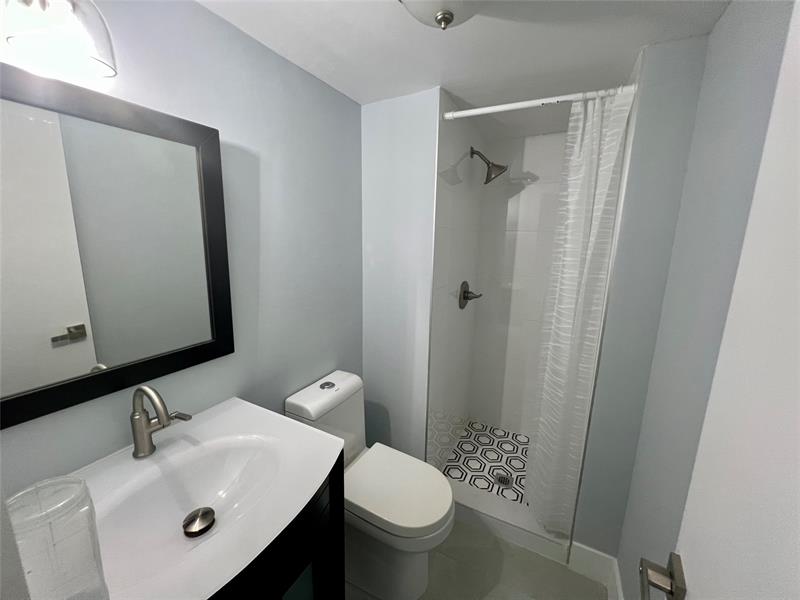 Image 7 of 16 For 1777 15th St  101