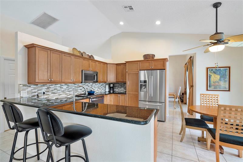 Image 12 of 37 For 9751 51st St