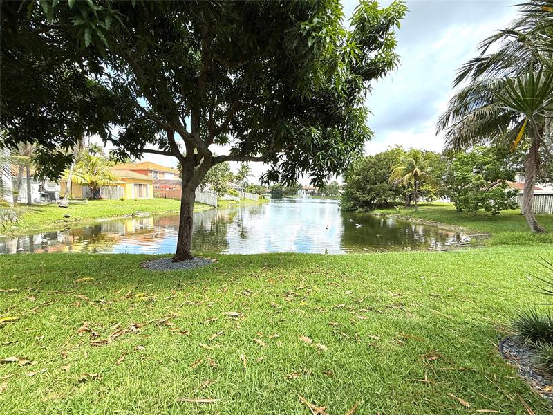 Image 15 of 44 For 13549 5th Ct