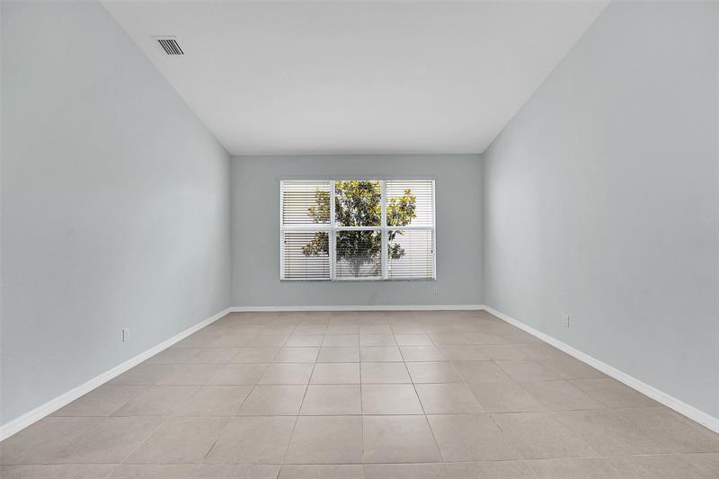 Image 14 of 43 For 7162 Prudencia Dr