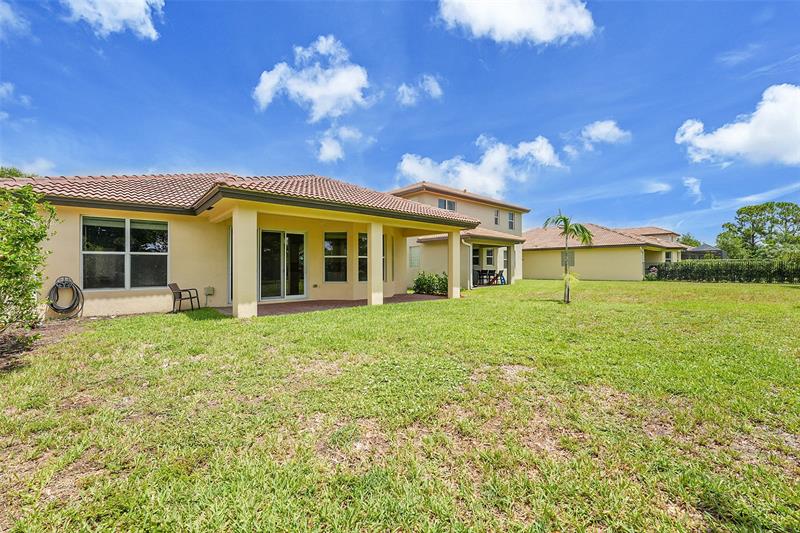 Image 38 of 43 For 7162 Prudencia Dr