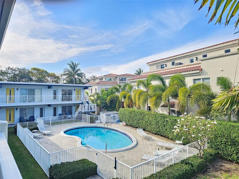 Details for 1354 Bayview Dr  D, Fort Lauderdale, FL 33304