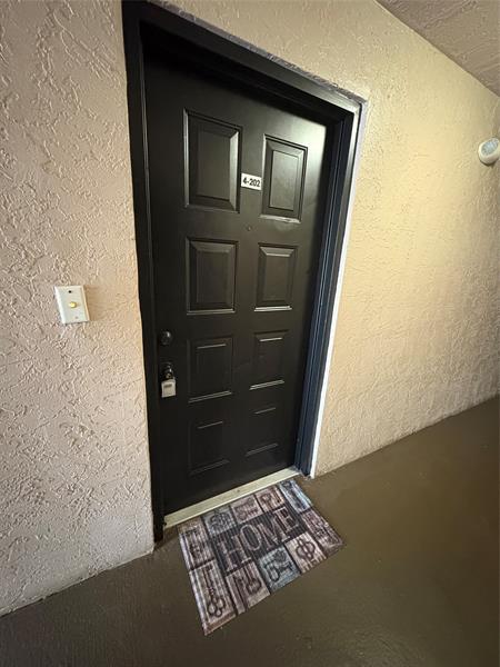 Image 4 of 40 For 9033 Wiles Rd  202