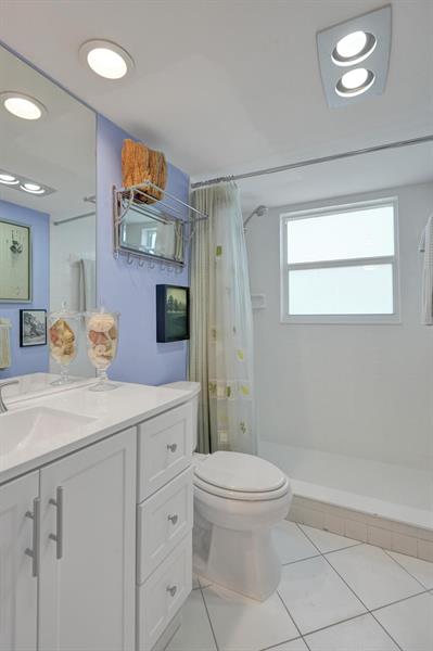 Image 31 of 61 For 806 Cypress Grove Ln  412