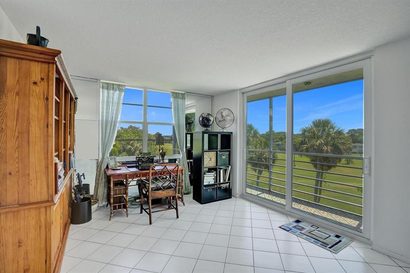 Image 39 of 61 For 806 Cypress Grove Ln  412