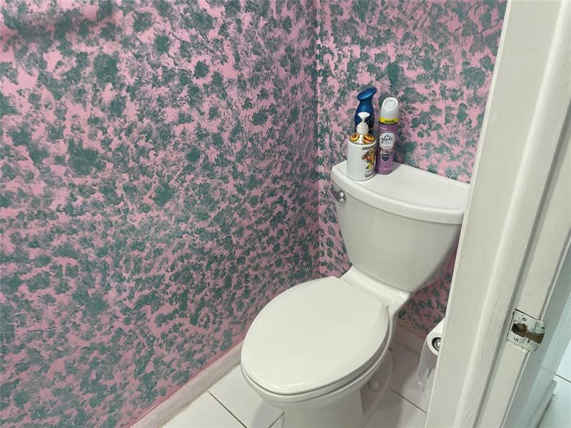 Image 10 of 35 For 1775 81st Way