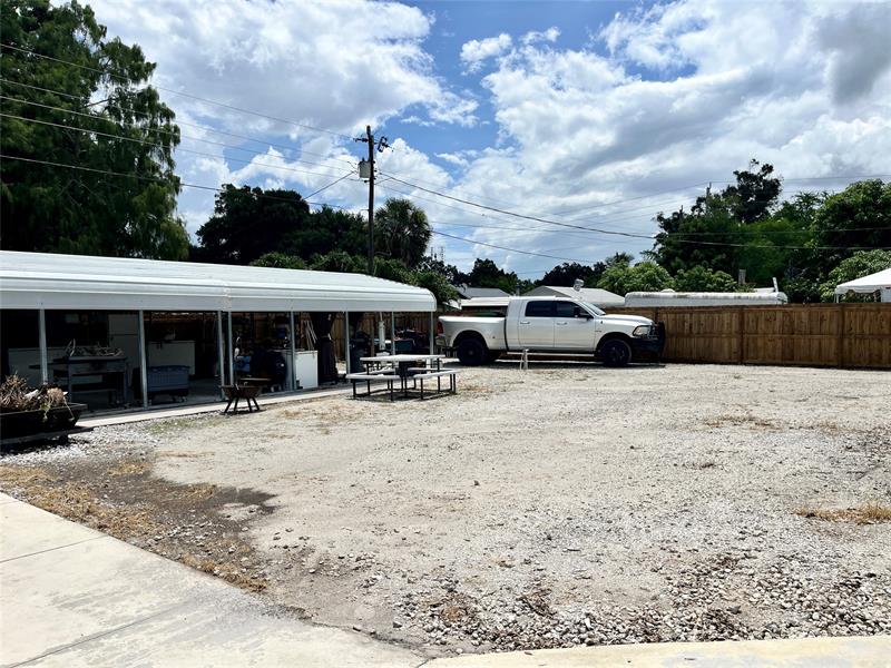 Image 41 of 57 For 15835 Osceola