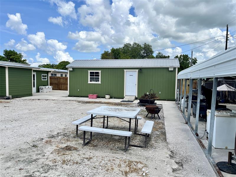Image 42 of 57 For 15835 Osceola