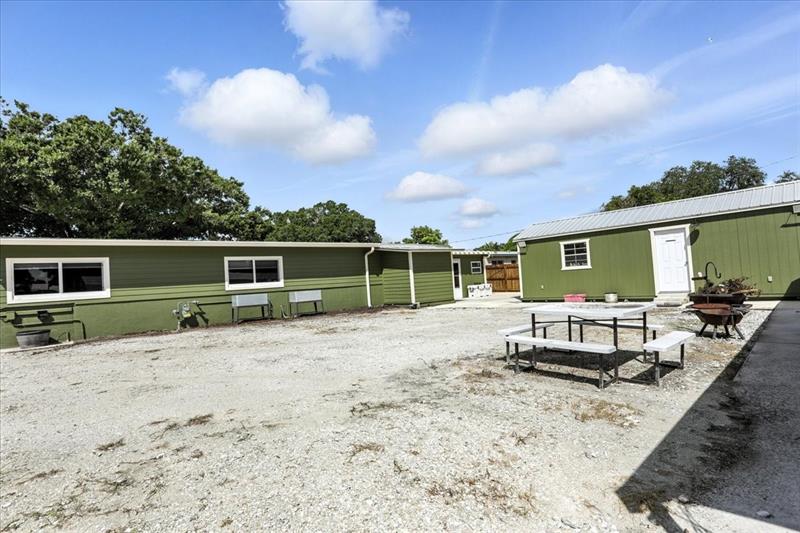 Image 46 of 57 For 15835 Osceola