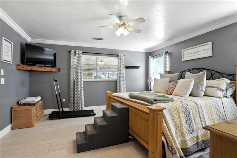 Image 9 of 57 For 15835 Osceola