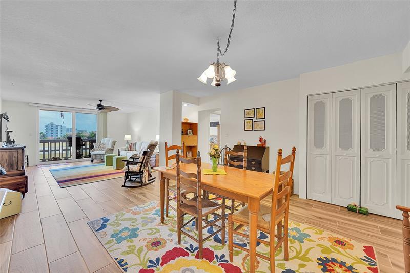Image 26 of 38 For 801 Ocean Dr  502