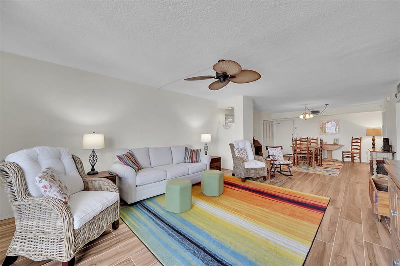 Image 9 of 38 For 801 Ocean Dr  502