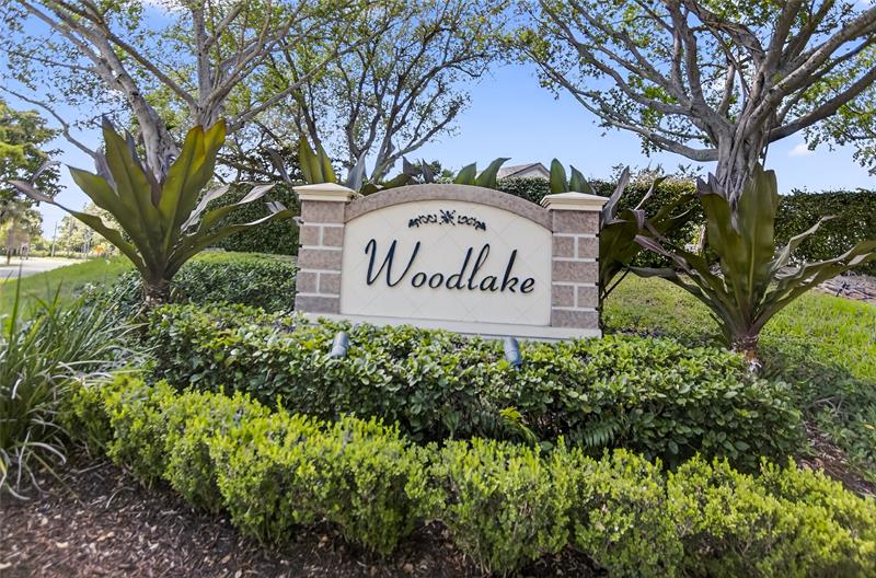 Image 40 of 46 For 250 Woodlake Ln