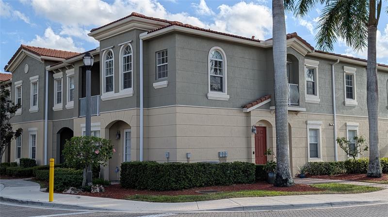 Details for 5855 Hampton Hills Blvd  5855, Tamarac, FL 33321