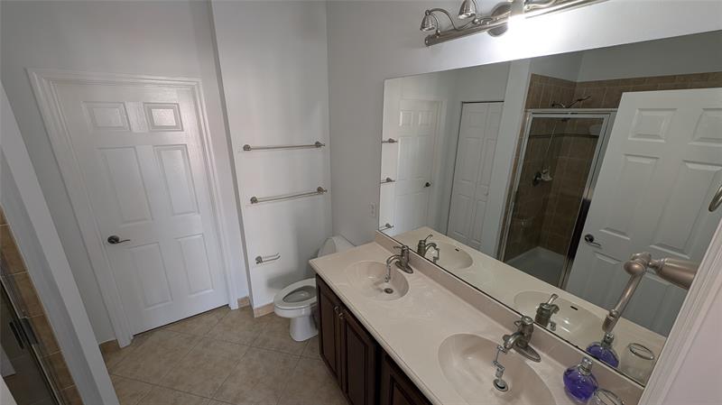 Image 10 of 29 For 5855 Hampton Hills Blvd  5855