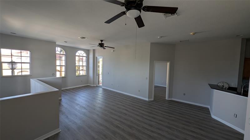 Image 5 of 29 For 5855 Hampton Hills Blvd  5855