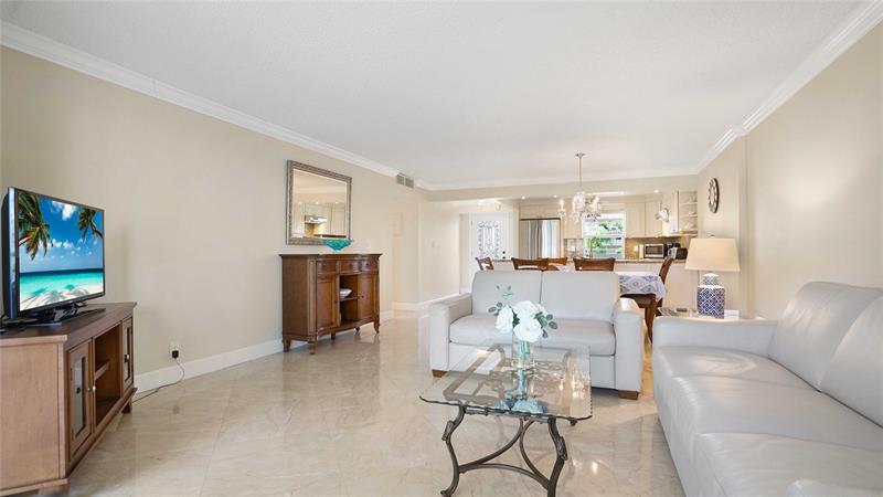 Image 26 of 52 For 131 3rd Av  208