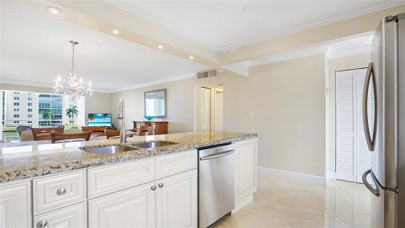 Image 34 of 52 For 131 3rd Av  208