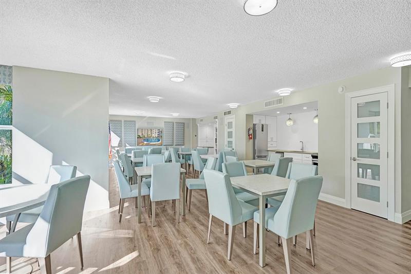 Image 34 of 53 For 5200 Ocean Blvd  1207b
