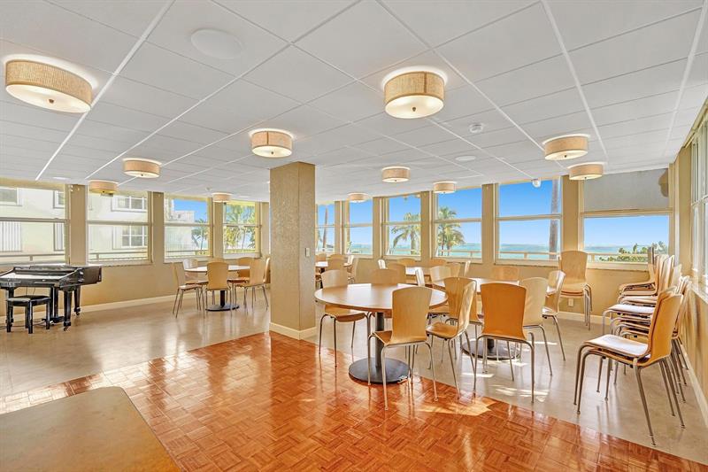 Image 35 of 53 For 5200 Ocean Blvd  1207b