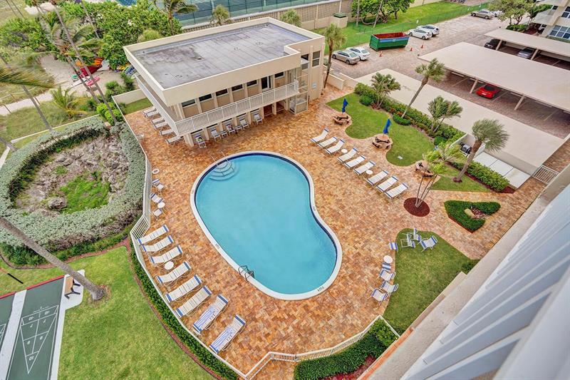 Image 39 of 53 For 5200 Ocean Blvd  1207b