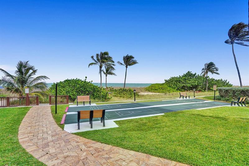 Image 44 of 53 For 5200 Ocean Blvd  1207b
