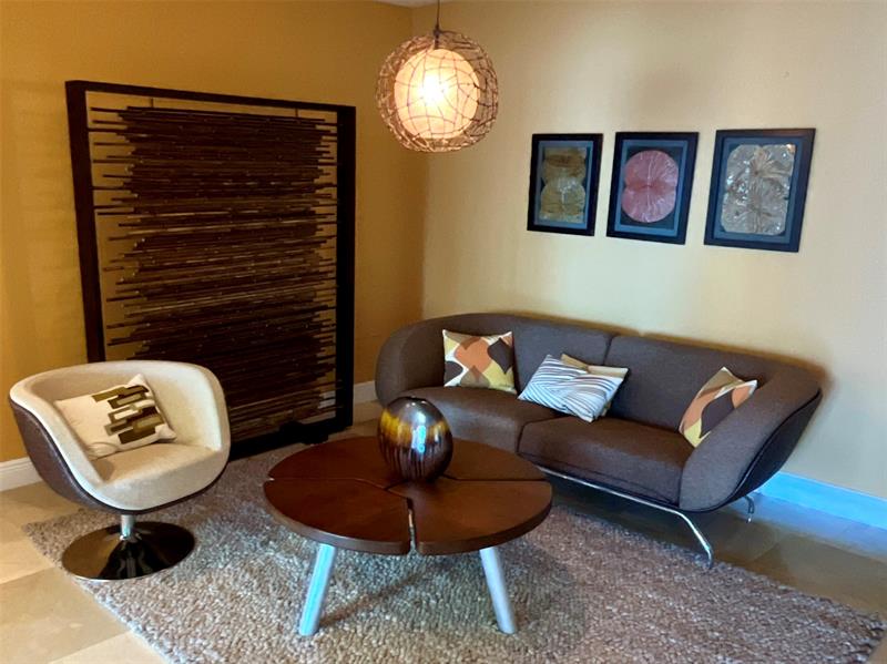 Image 26 of 33 For 16500 Collins Ave  2052
