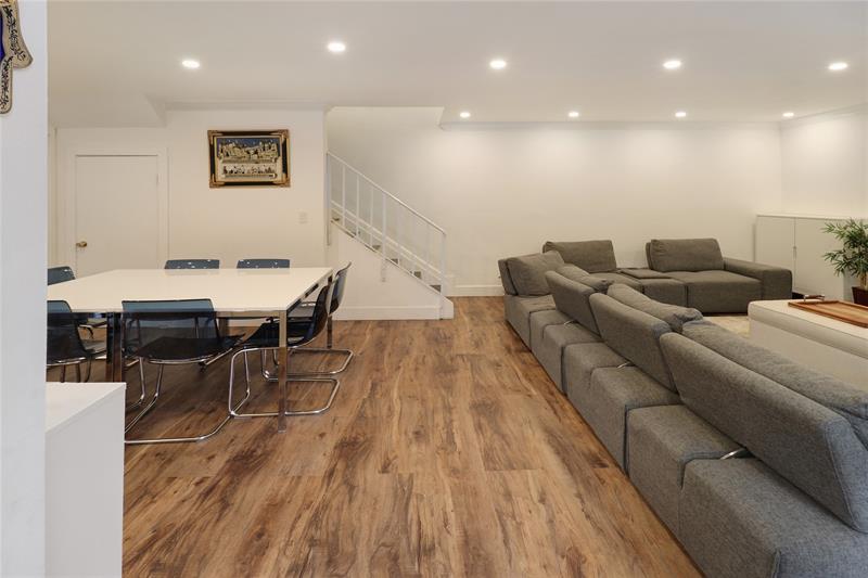 Image 8 of 44 For 9390 61st Way  D