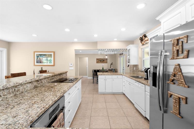 Image 11 of 52 For 4910 166th Ave