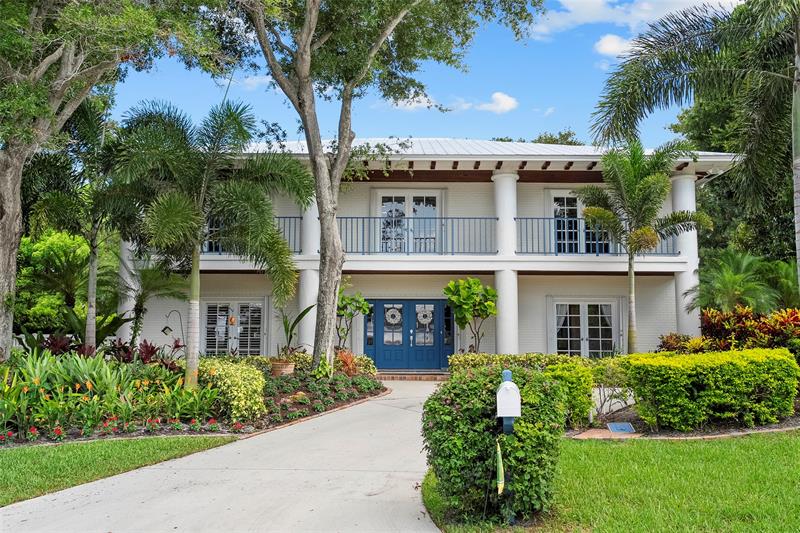 Details for 33 Rio Vista Dr, Stuart, FL 34996