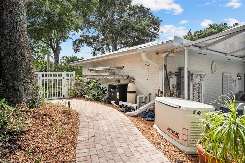 Image 61 of 66 For 33 Rio Vista Dr