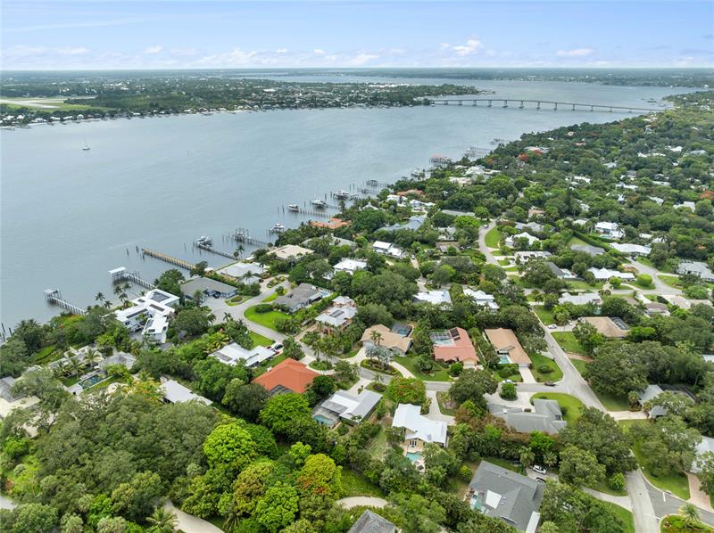 Image 63 of 66 For 33 Rio Vista Dr