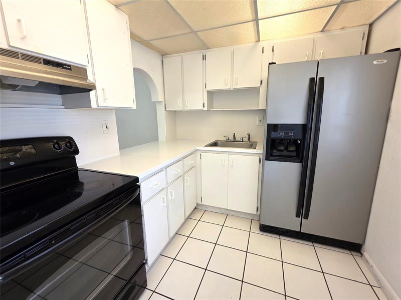 Details for 505 177th St  104, Miami, FL 33169