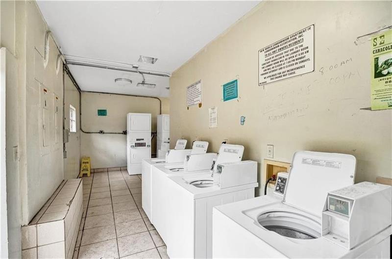 Image 10 of 11 For 505 177th St  104