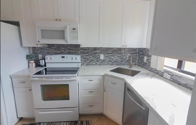 Image 7 of 12 For 50 12th St  2360