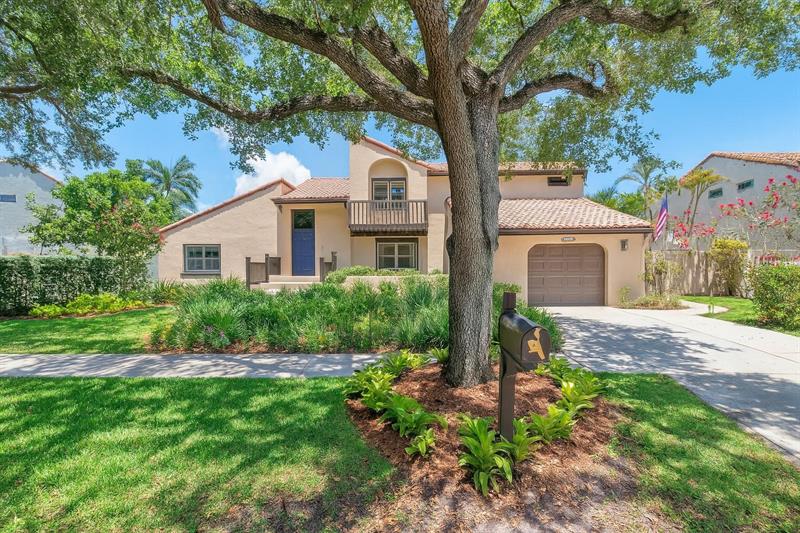 Image 2 of 64 For 2920 Aviary Dr