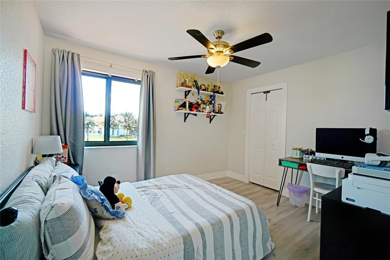 Image 32 of 39 For 4061 145th Ave