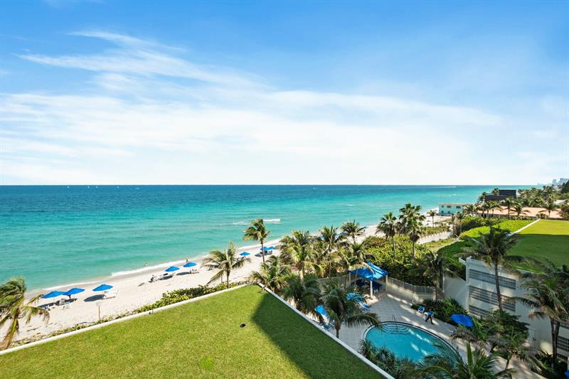 Image 7 of 25 For 6051 Ocean Dr  601