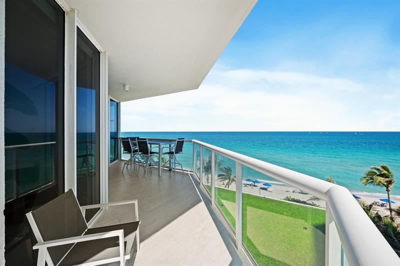 Image 9 of 25 For 6051 Ocean Dr  601