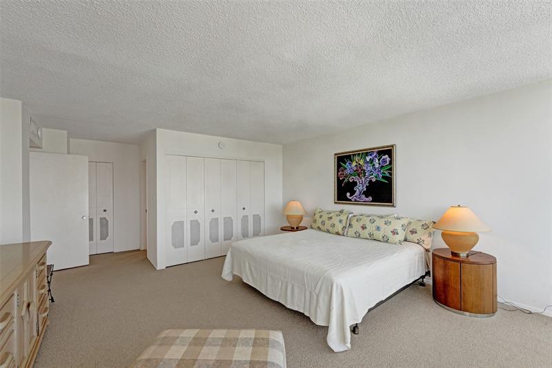 Image 27 of 70 For 4280 Galt Ocean Dr  20l