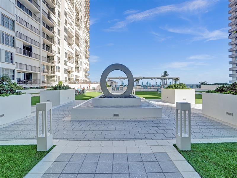 Image 51 of 70 For 4280 Galt Ocean Dr  20l