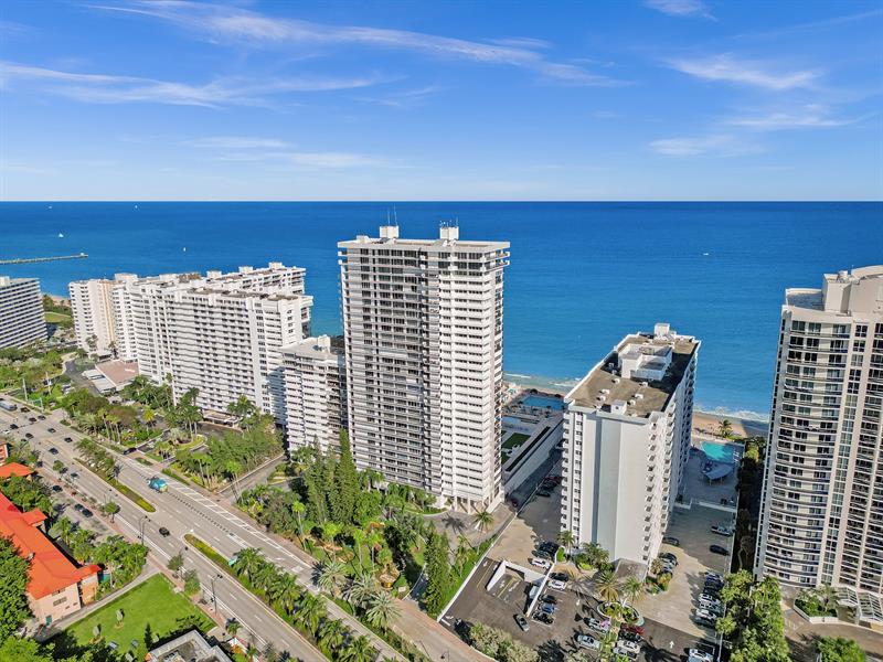 Image 58 of 70 For 4280 Galt Ocean Dr  20l