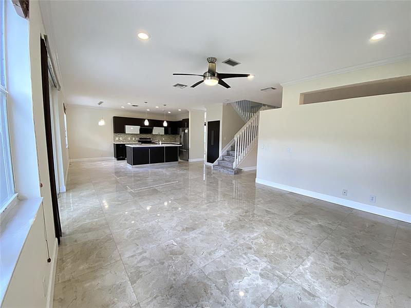 Image 15 of 68 For 4375 Foxtail Ln