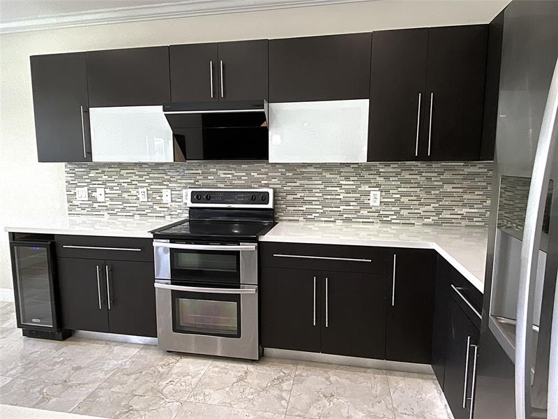 Image 8 of 68 For 4375 Foxtail Ln